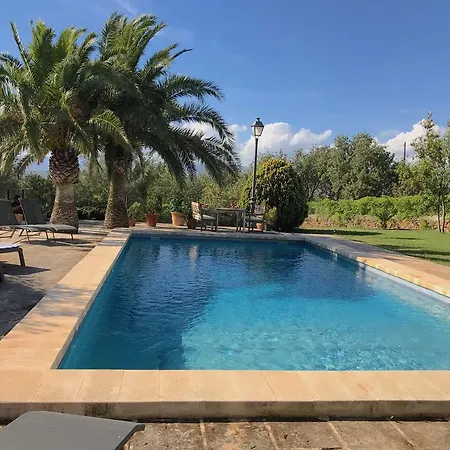 فيلة Cas Padri Julia *